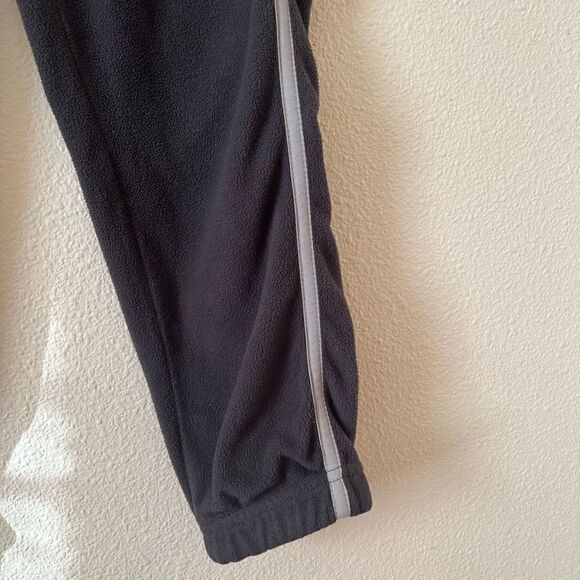 Boys Nike fuzzy fleece sweatpants 7 - Picture 4 of 6